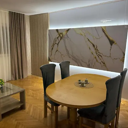 Вілла Sweet House *